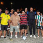 La Comuna entregó elementos deportivos al club Villa Futsal